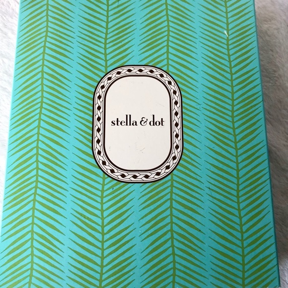 SOLD S&D | Bahari Necklace Retired - Picture 7 of 8